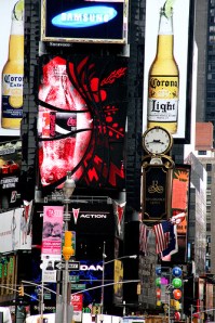A photo showing clutter in Times Square